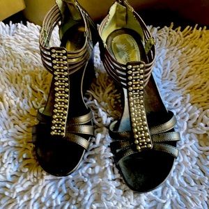 Pewter shoes never wear size 8 style & co brand